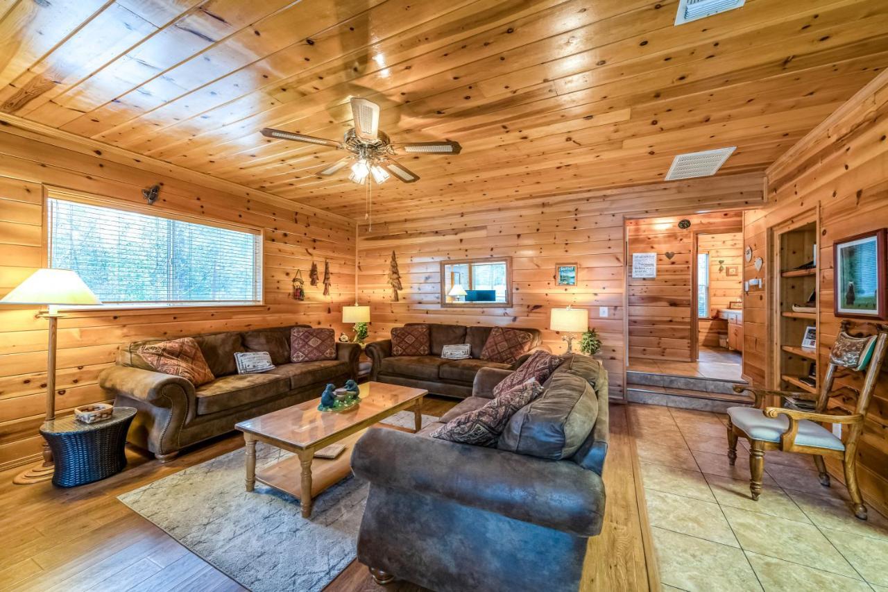 Black Bear Cabin Bass Lake Ngoại thất bức ảnh