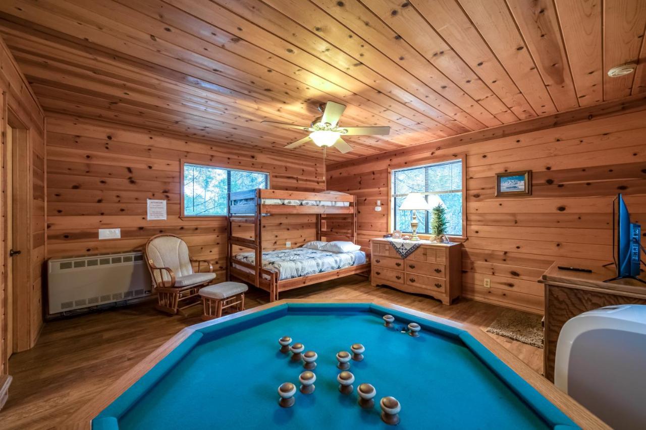 Black Bear Cabin Bass Lake Ngoại thất bức ảnh